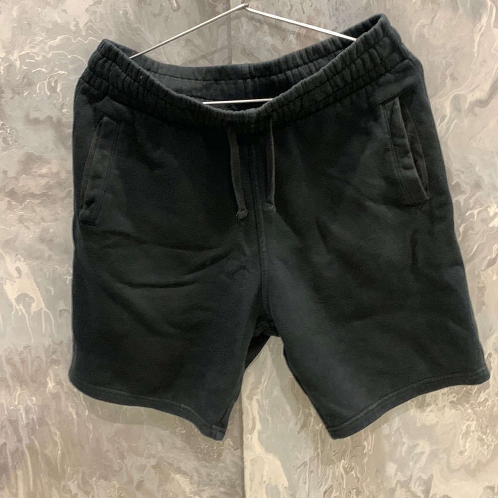 H&M - Picture 1 of 3